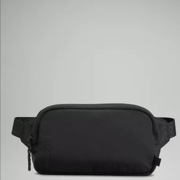 lululemon athletica Handbags - lululemon mini belt bag